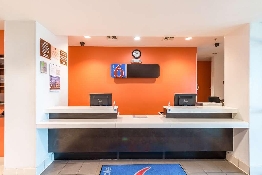 Motel 6-Eagle Pass, Tx - Lakeside Interior foto